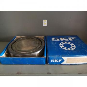 New SKF 32224-J2 Tapered Roller Bearing Single Row