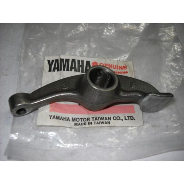 YAMAHA XTZ660 TENERE 91-98 LEFT EXHAUST CAM FOLLOWER ROCKER 3YF-12162-00 #1 image