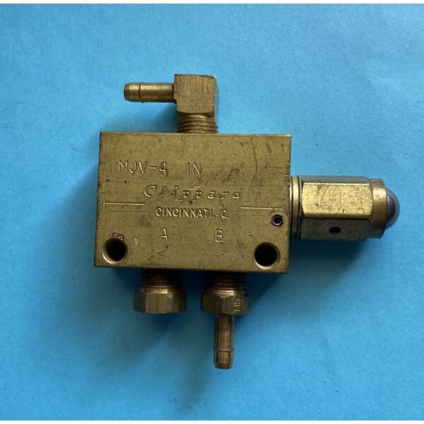 #MJV-4 Clippard 4 way control valve with #11925 Cam Follower Head #1 image