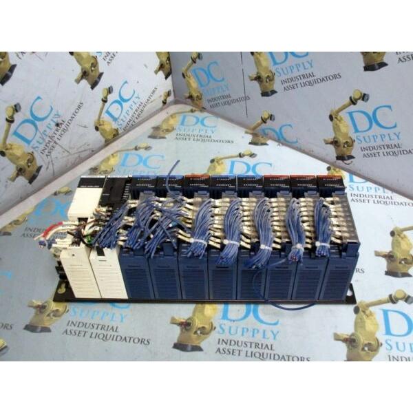 TOYOPUC OUT-18 THK-2753 PC2J PLC OUTPUT MODULES 24VDC #1 image