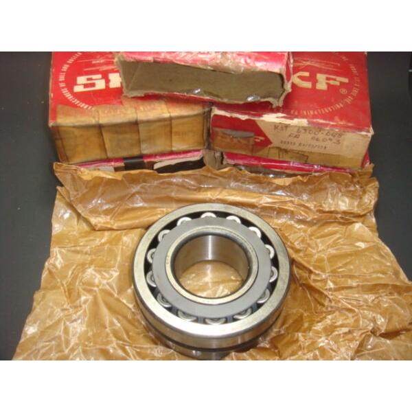 ONE NEW SKF Spherical Roller Bearing 22312 CJ/C3/W33, NEW IN FACTORY BOX #1 image