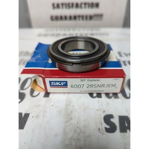 SKF 6007-2RSNRJEM Bearing Sealed 35 MM ID 62 MM OD 14 MM Width ! NEW ! #1 image