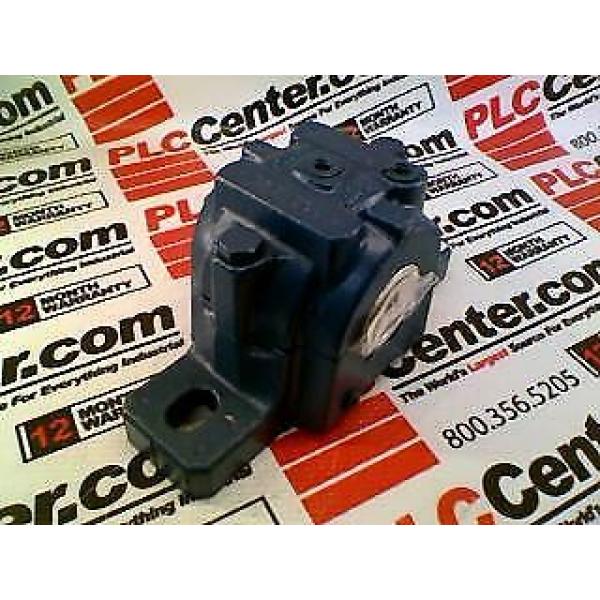 SKF SAF 507 SAF507 PILLOW BLOCK BEARING HOUSING ONLY NEW #1 image