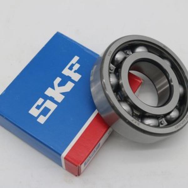 NEW IN BOX SKF SPHERICAL ROLLER BEARING 22220 CCK/W33 #1 image